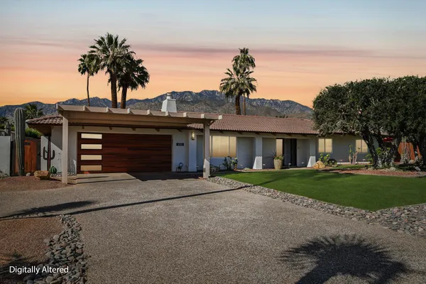 $949,000 | 835 North Farrell Drive, Palm Springs, CA 92262