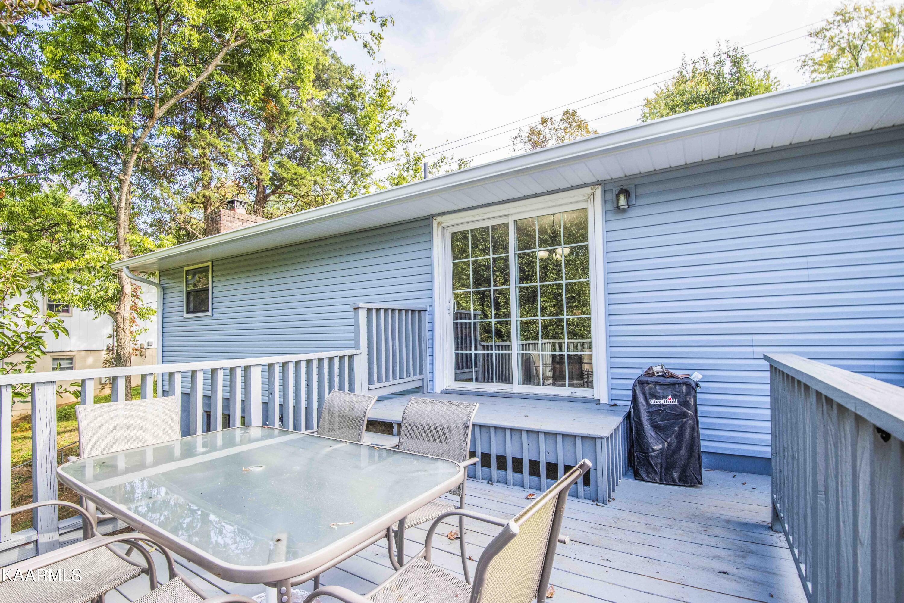 6101 Ridgeview Road Knoxville, TN 37918 - Photo 36 of 39 DD26D755-2ECE-4A21-92AF-043E92C385C1