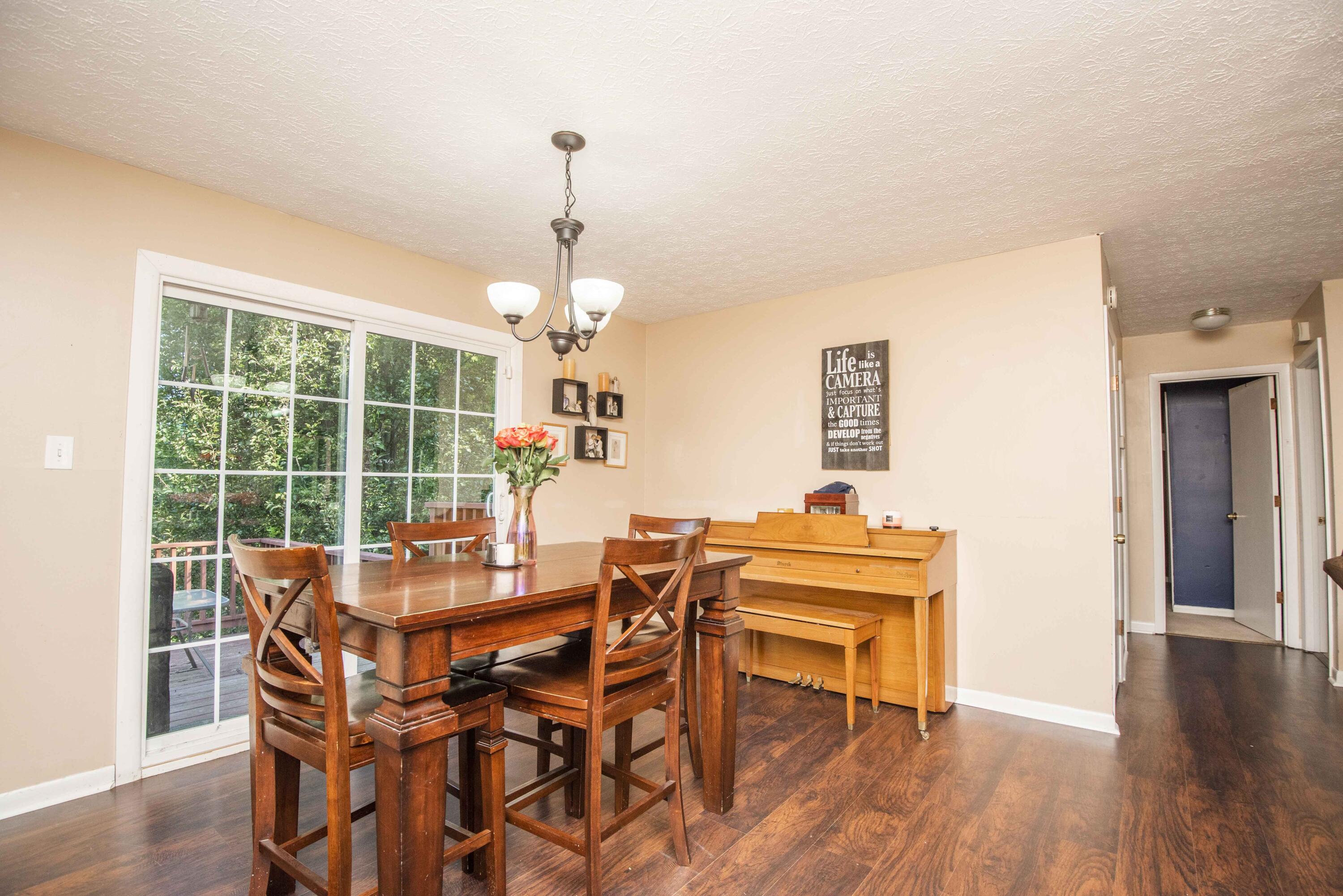 6101 Ridgeview Road Knoxville, TN 37918 - Photo 10 of 39 E0554D0E-E94F-423A-B709-C256450FD4E4