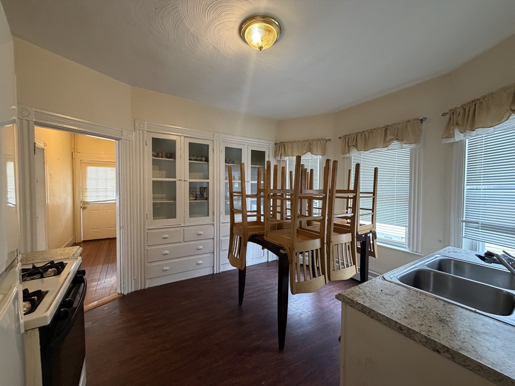 140 Lowell Street, Unit 1 Methuen, MA 01844 - Photo 5 of 7