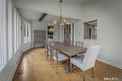 $2,500,000 | 398 Wilton Road West, Ridgefield, CT 06877