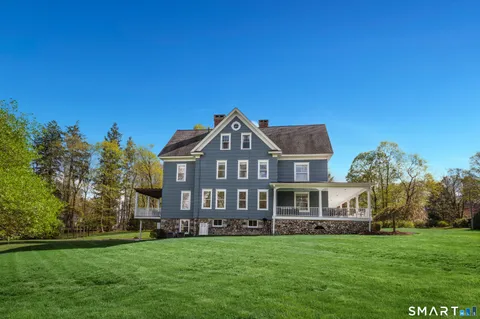 $2,500,000 | 398 Wilton Road West, Ridgefield, CT 06877