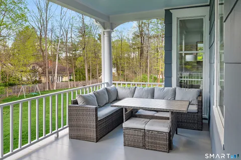 $2,500,000 | 398 Wilton Road West, Ridgefield, CT 06877