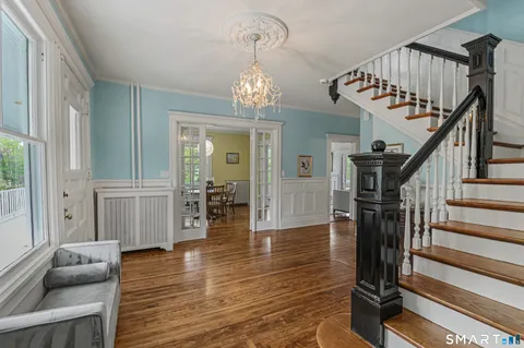 $2,500,000 | 398 Wilton Road West, Ridgefield, CT 06877