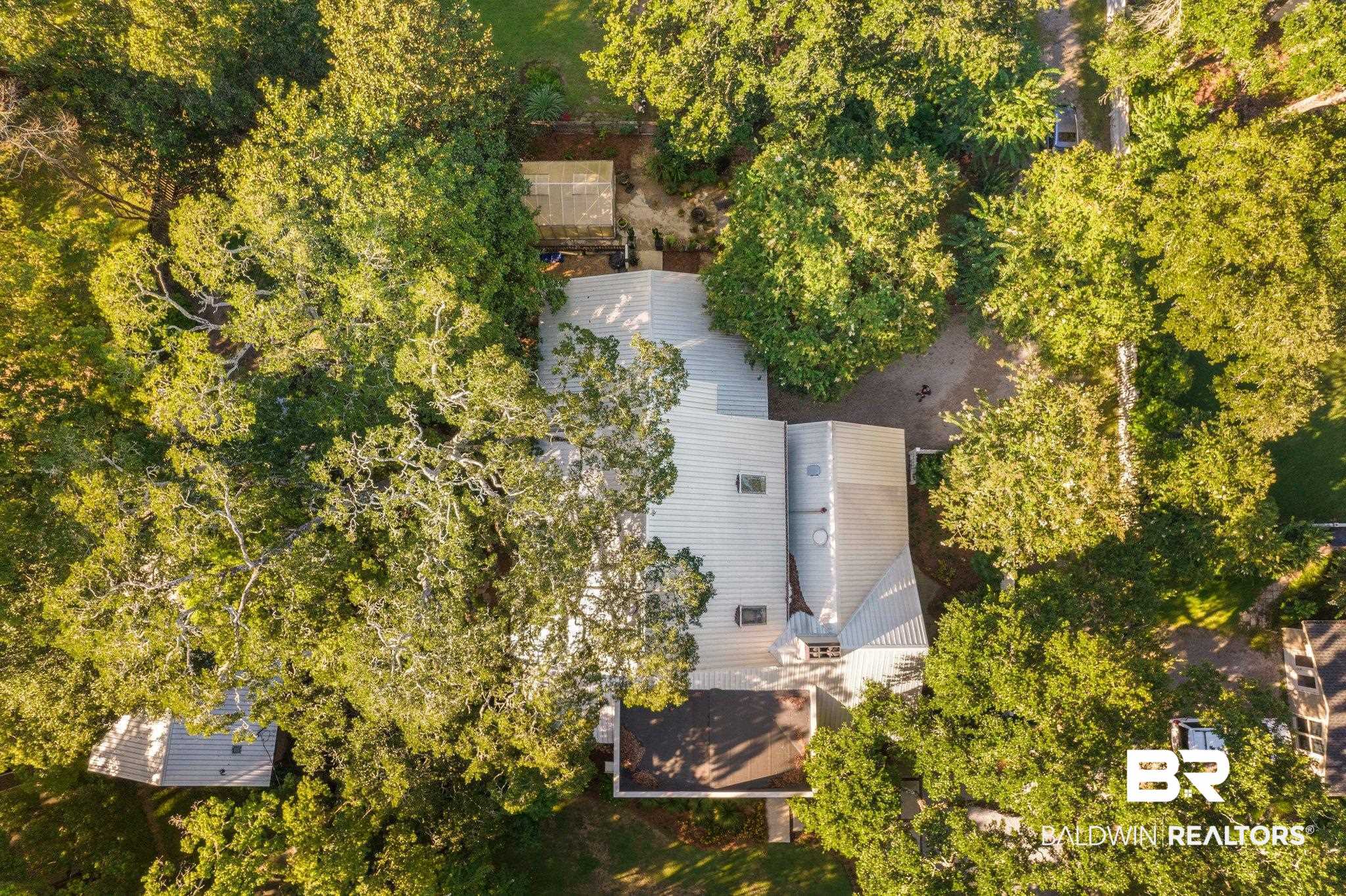 211 Pier Avenue Fairhope, AL 36532 - Photo 13 of 49