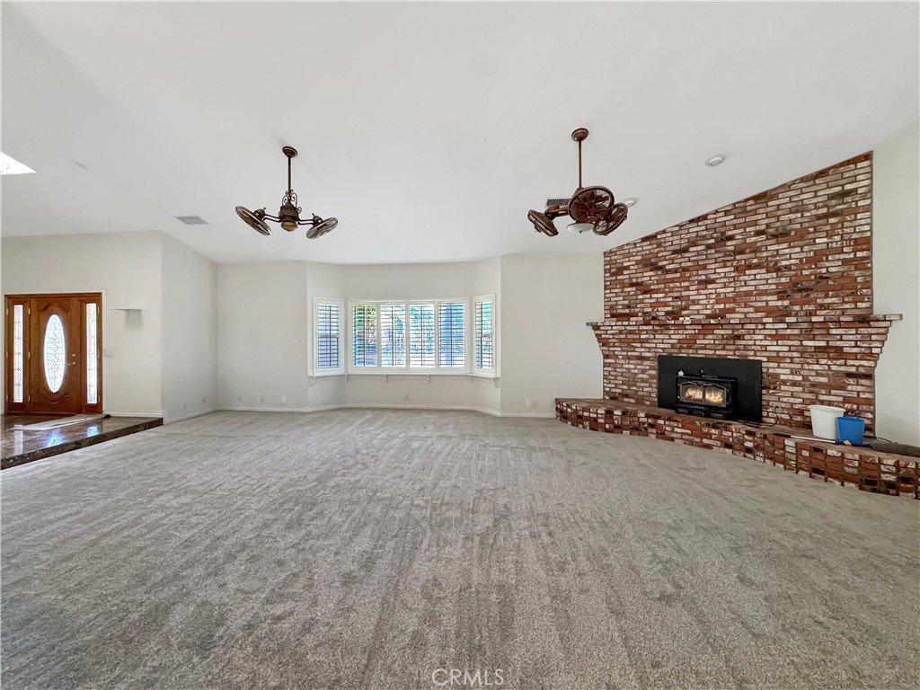 875 Clark Street Riverside, CA 92501 - Photo 16 of 56
