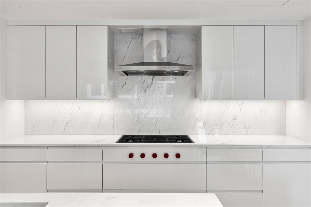 150 Seaport Boulevard, Unit 5G Boston, MA 02210 - Photo 5 of 17