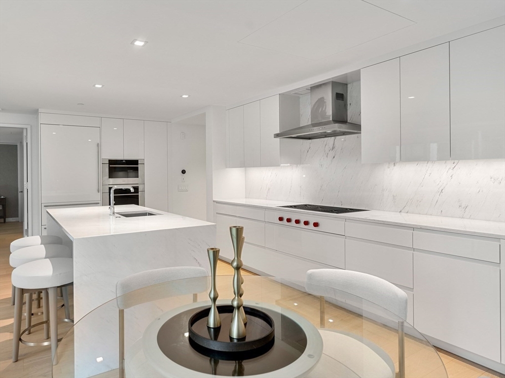 150 Seaport Boulevard, Unit 5G Boston, MA 02210 - Photo 6 of 17