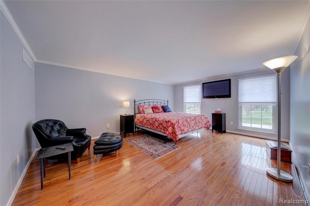 4386 Beach Road Troy, MI 48098 - Photo 25 of 56