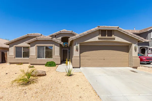 $2,100 | 1238 West Dana Drive, San Tan Valley, AZ 85143