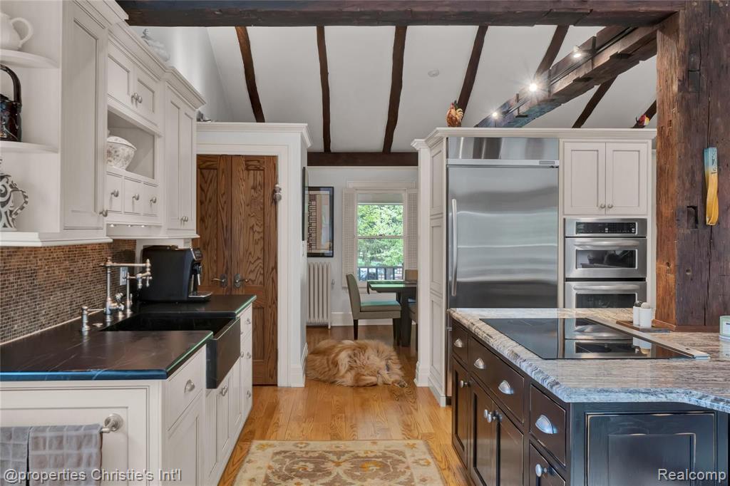28325 Halsted Road Farmington Hills, MI 48331 - Photo 17 of 50