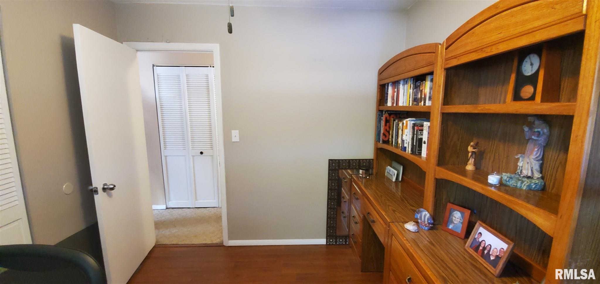 1025 West Centre Street Springfield, IL 62704 - Photo 13 of 18
