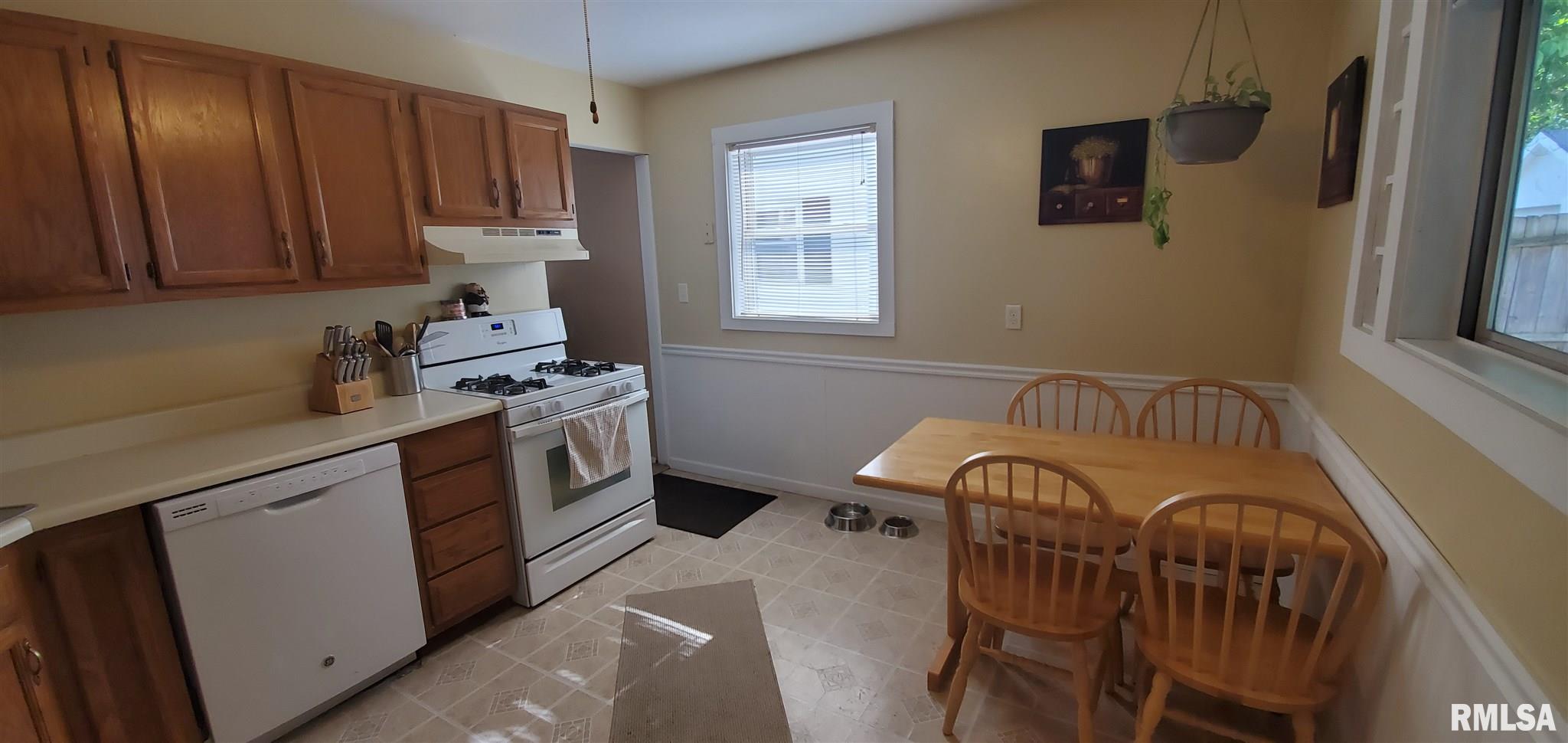 1025 West Centre Street Springfield, IL 62704 - Photo 5 of 18