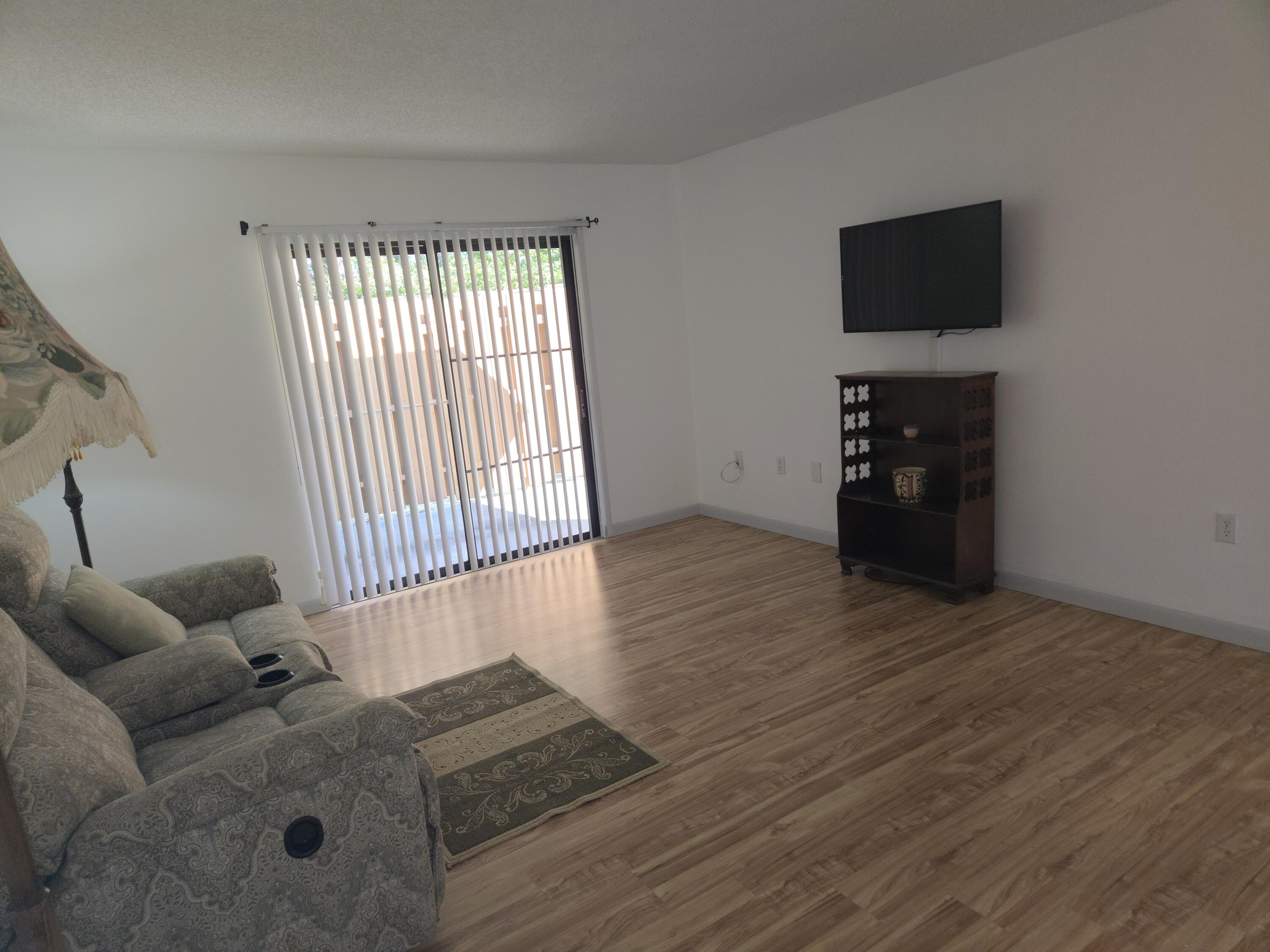 2201 Southwest 28th Street, Unit 50 Okeechobee, FL 34974 - Photo 12 of 33 20260210_102426
