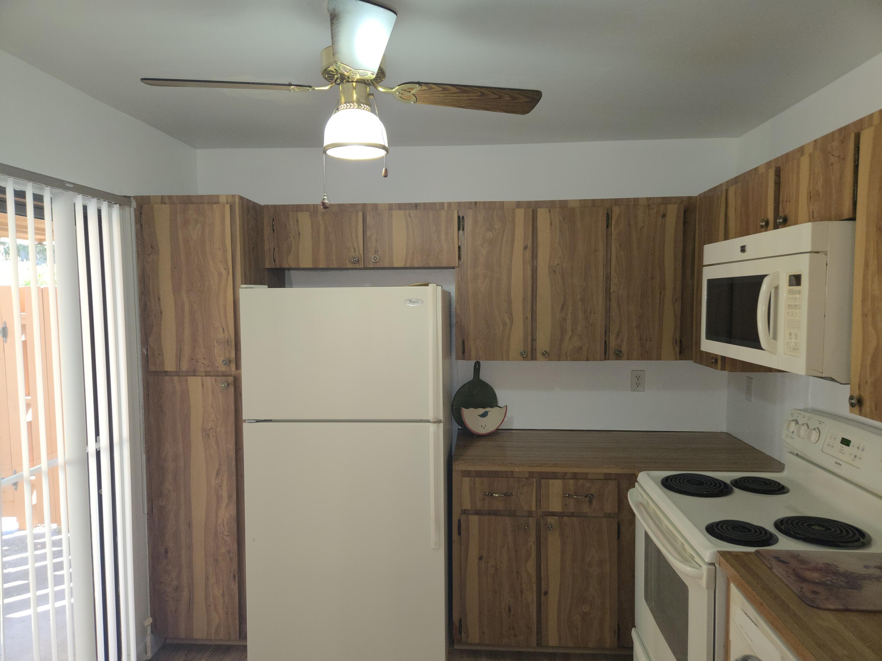 2201 Southwest 28th Street, Unit 50 Okeechobee, FL 34974 - Photo 15 of 33 20260210_102526