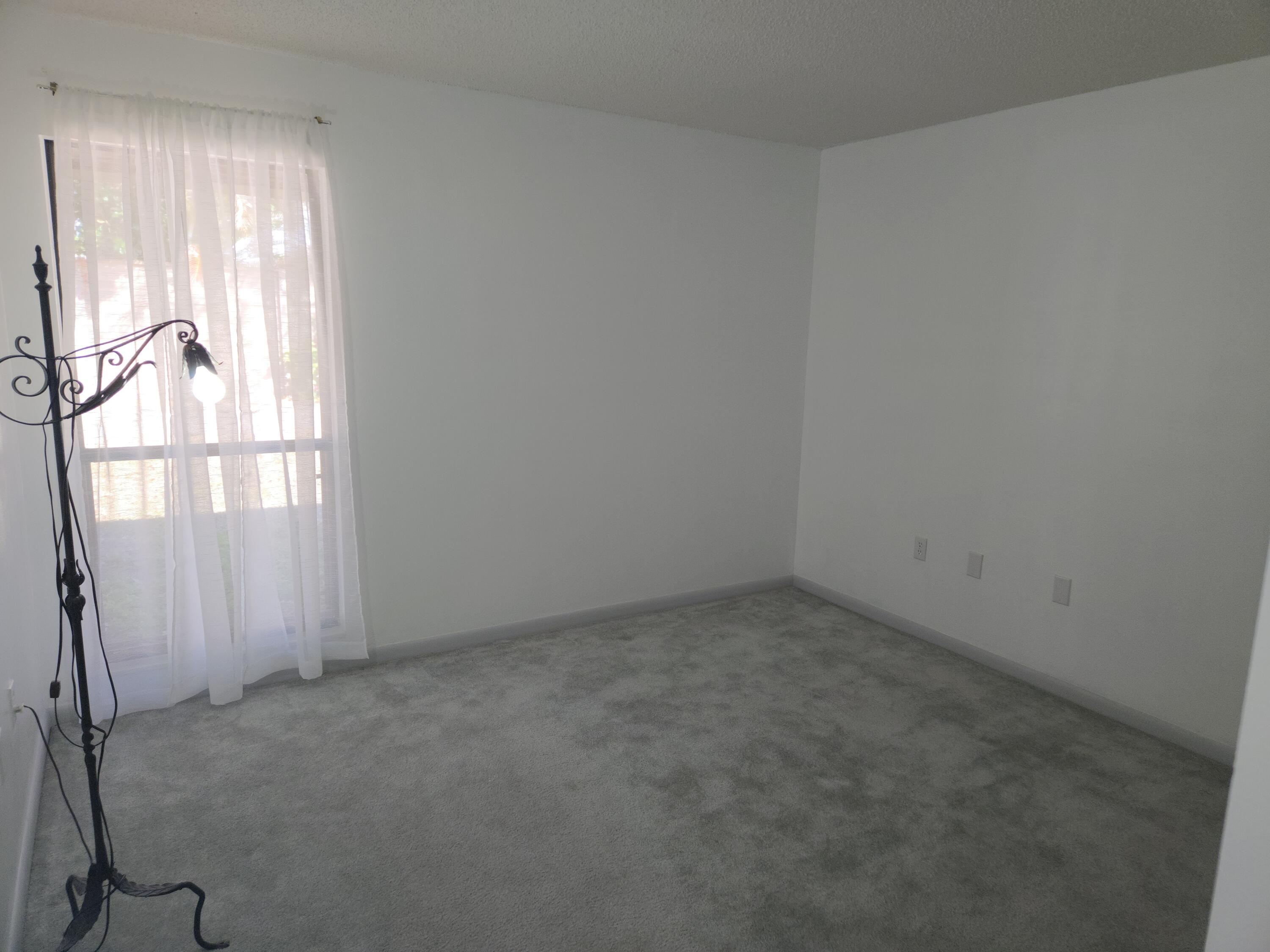 2201 Southwest 28th Street, Unit 50 Okeechobee, FL 34974 - Photo 23 of 33 20260210_102753