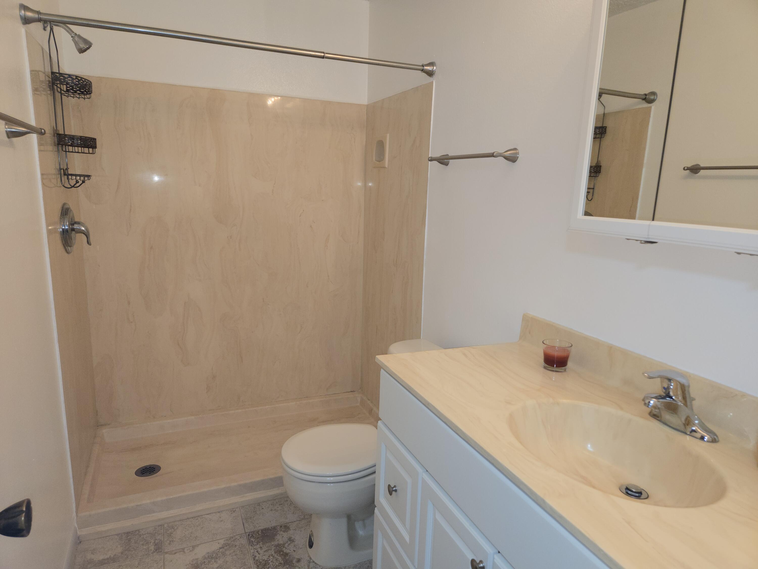 2201 Southwest 28th Street, Unit 50 Okeechobee, FL 34974 - Photo 27 of 33 20260210_102850