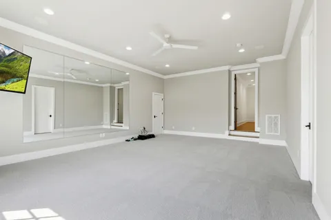 a view of entryway and hall