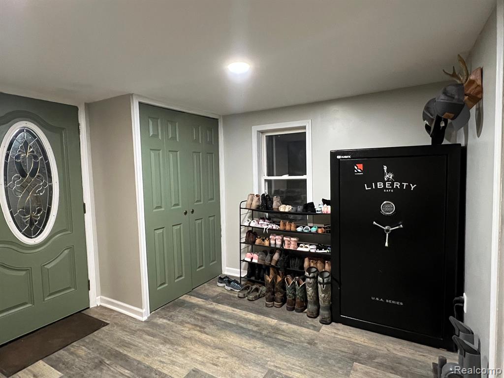 3675 Canboro Road Owendale, MI 48754 - Photo 6 of 38