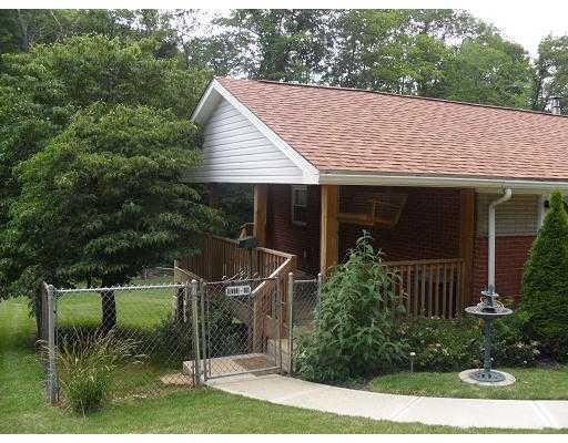 581 Muse-Bishop Road McDonald, PA 15057 - Photo 2 of 9 Exterior Front.