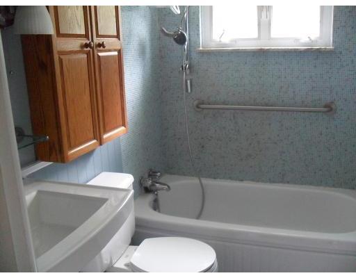 581 Muse-Bishop Road McDonald, PA 15057 - Photo 5 of 9 Full Bath.