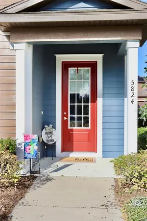 $370,000 | 5824 Circa Fishhawk Boulevard, Lithia, FL 33547