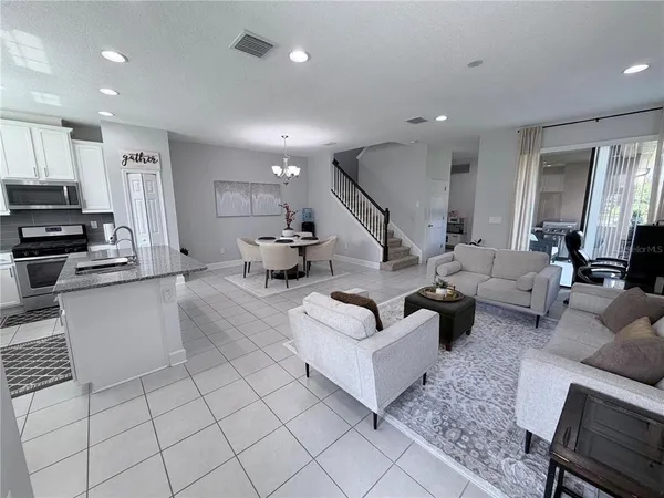 $370,000 | 5824 Circa Fishhawk Boulevard, Lithia, FL 33547