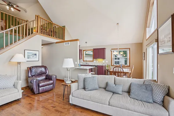 $399,900 | N6106 Fox Glen Road, Portage, WI 53901