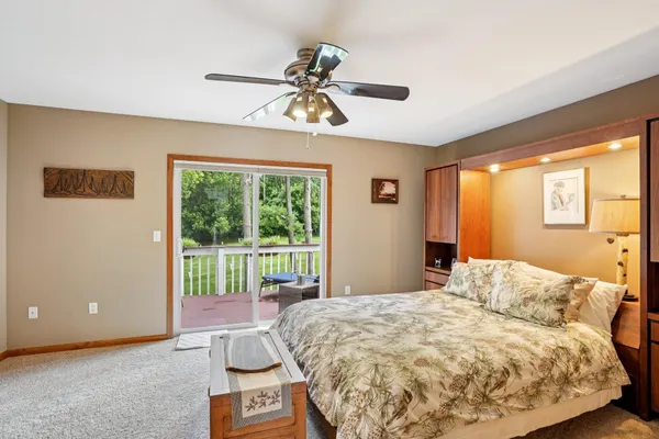 $399,900 | N6106 Fox Glen Road, Portage, WI 53901