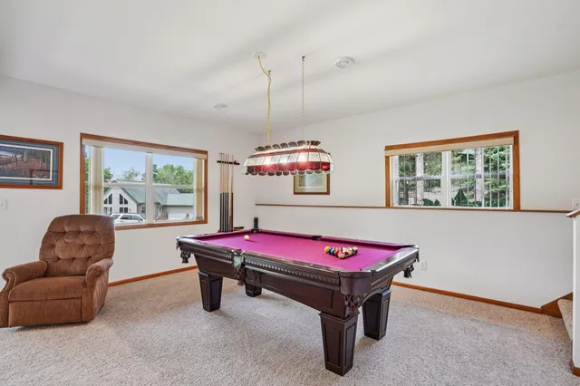 $424,900 | N6106 Fox Glen Road, Portage, WI 53901