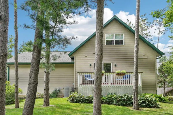 $399,900 | N6106 Fox Glen Road, Portage, WI 53901