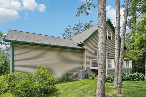 $399,900 | N6106 Fox Glen Road, Portage, WI 53901