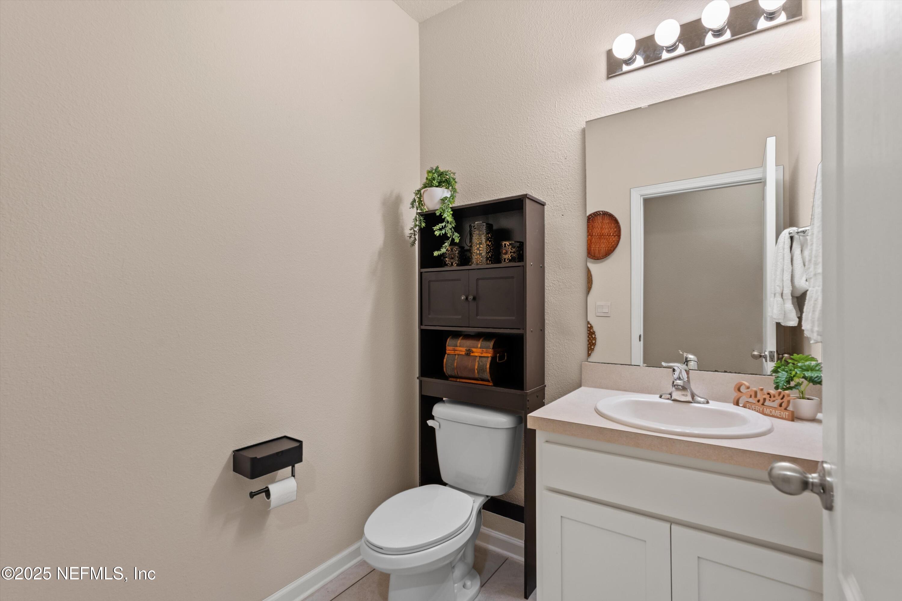 86277 Mainline Road Yulee, FL 32097 - Photo 11 of 32 08-Half Bath