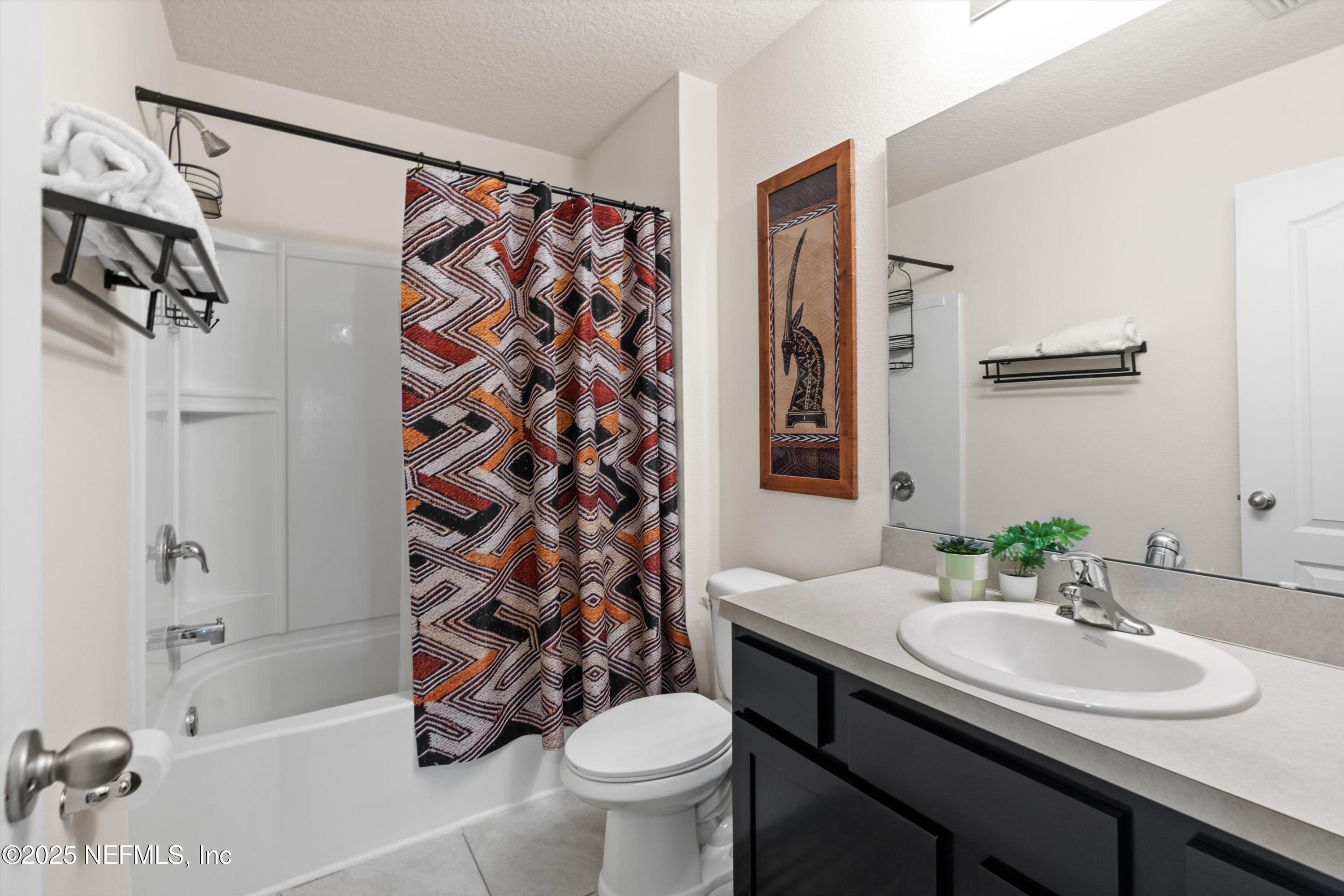 86277 Mainline Road Yulee, FL 32097 - Photo 21 of 32 27-Upstairs Bathroom