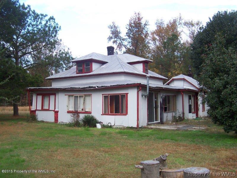 1397 Greys Point Road Topping, VA 23169 - Photo 1 of 16 Gallery Image 1