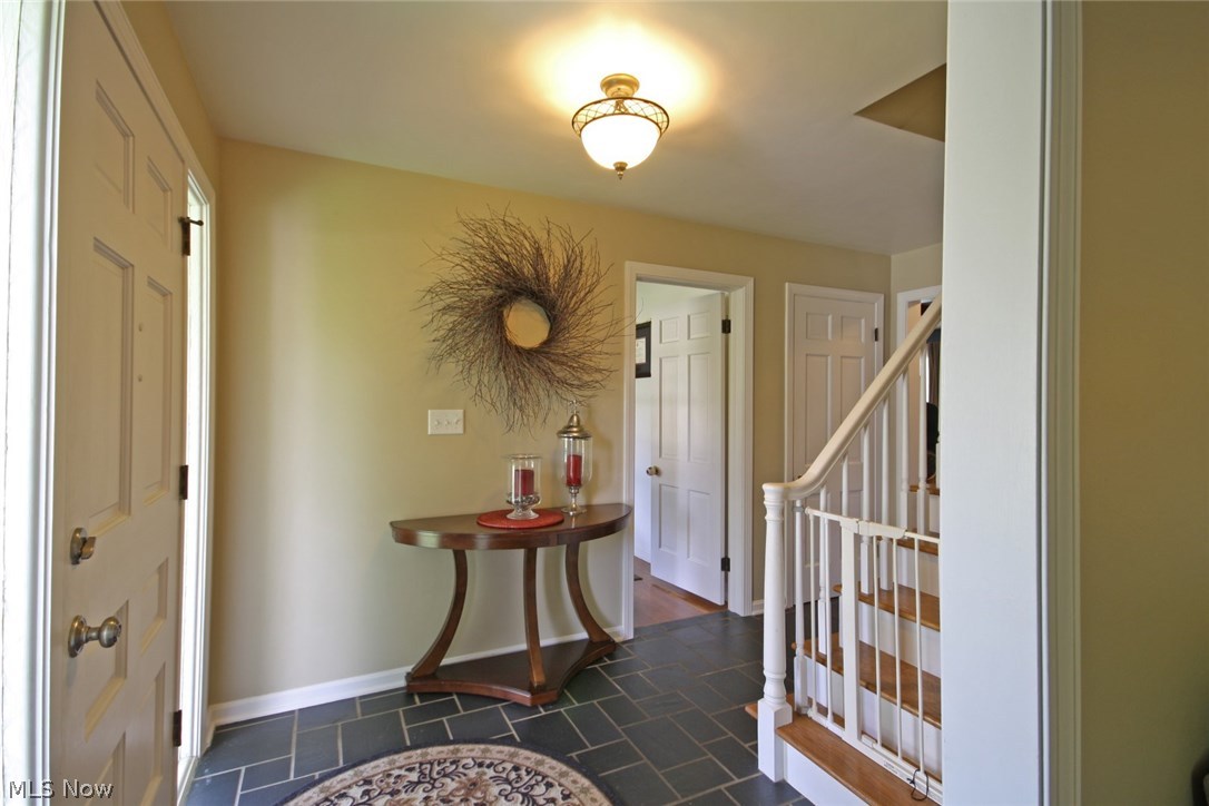 211 Southview Road Canfield, OH 44406 - Photo 8 of 21 Gallery Image 8