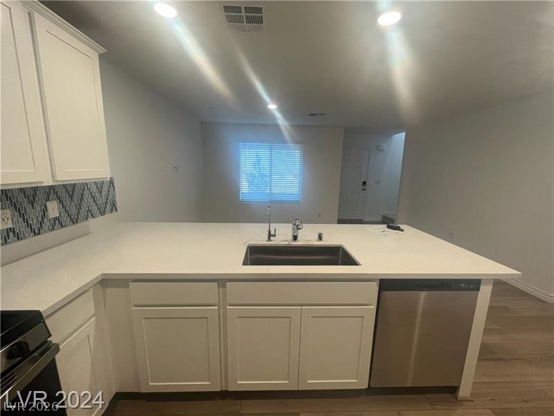 6212 Rathbone Street Las Vegas, NV 89166 - Photo 4 of 19