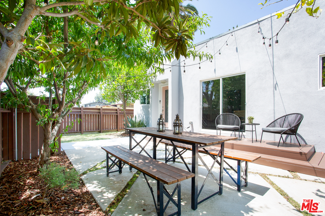 1001 North Rampart Boulevard Los Angeles, CA 90026 - Photo 2 of 27