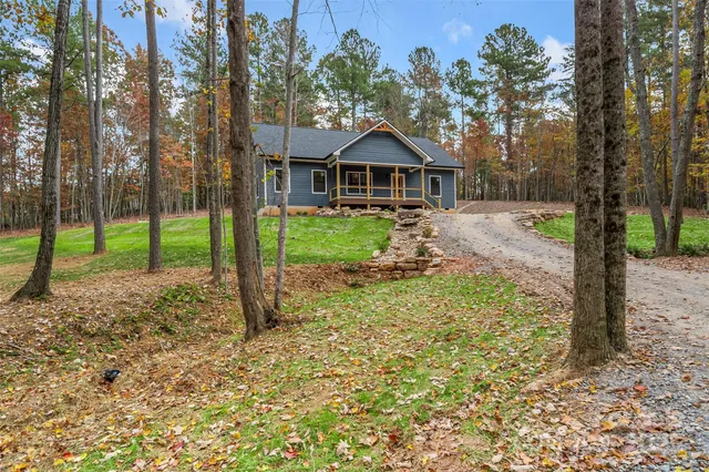 $599,000 | 195 Grandview Peaks Drive, Nebo, NC 28761