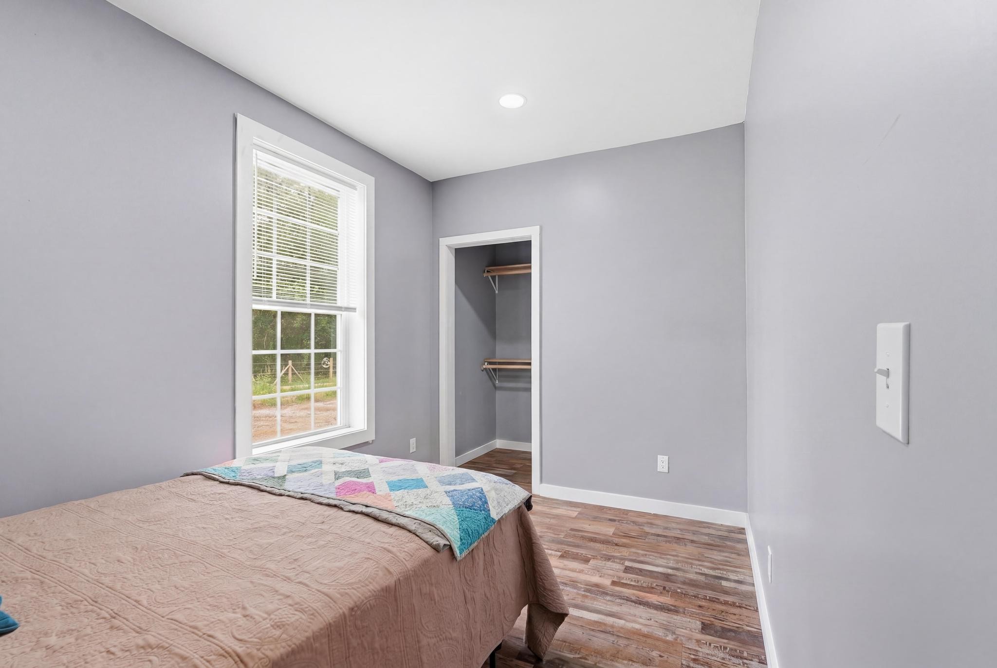1050 Franks Ferry Road Sparta, TN 38583 - Photo 9 of 35 a bedroom with a bed and a window