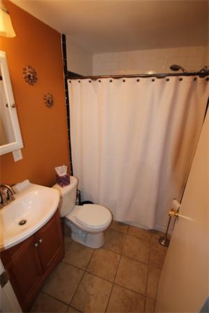 13 Oakland Road North Reading, MA 01864 - Photo 10 of 20 Gallery Image 10