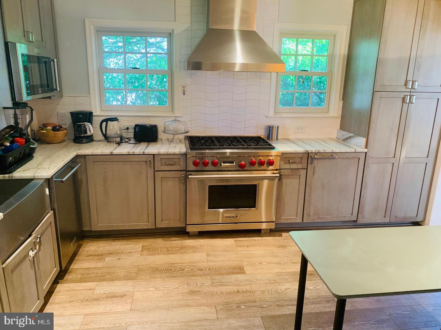 5628 Lamar Road Bethesda, MD 20816 - Photo 6 of 24 Renovated kitchen