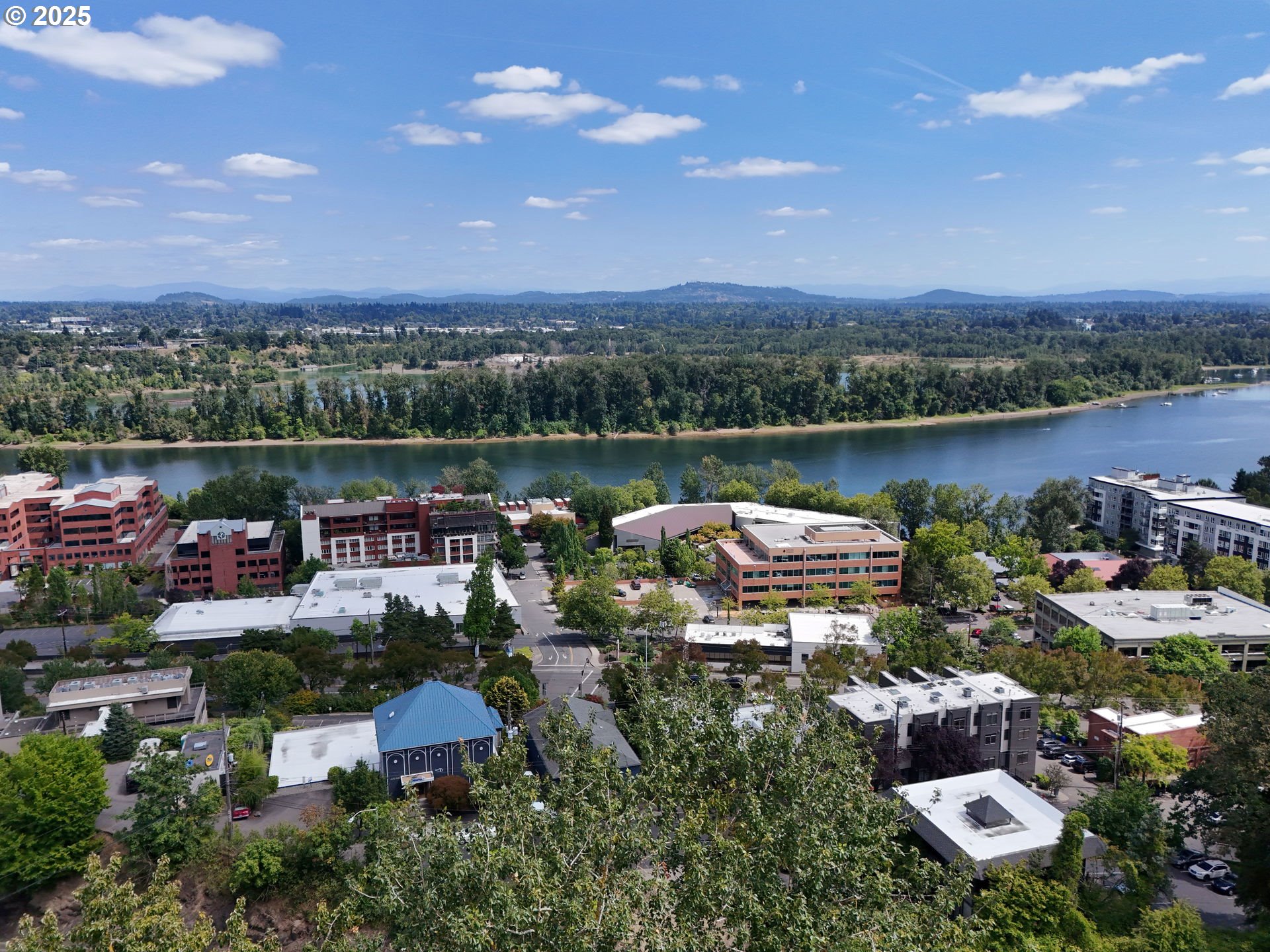 4606 South Corbett Avenue Portland, OR 97239 - Photo 35 of 40