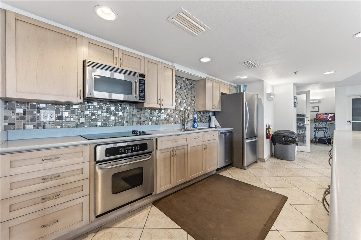 330 Fort Pickens Road, Unit 8B Pensacola Beach, FL 32561 - Photo 28 of 32 60-330 Fort Pickens Rd-Unit 8B-Pensacola