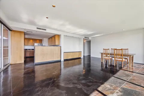 $399,000 | 2200 Willowick Road, Unit 11C, Houston, TX 77027