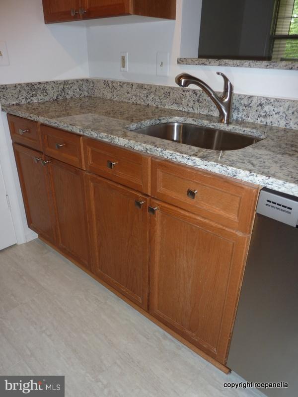 5575 Seminary Road, Unit 207 Falls Church, VA 22041 - Photo 2 of 24 New Granite Counters