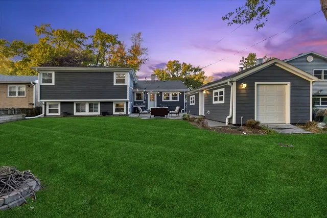 $515,000 | 223 West Glade Road, Palatine, IL 60067