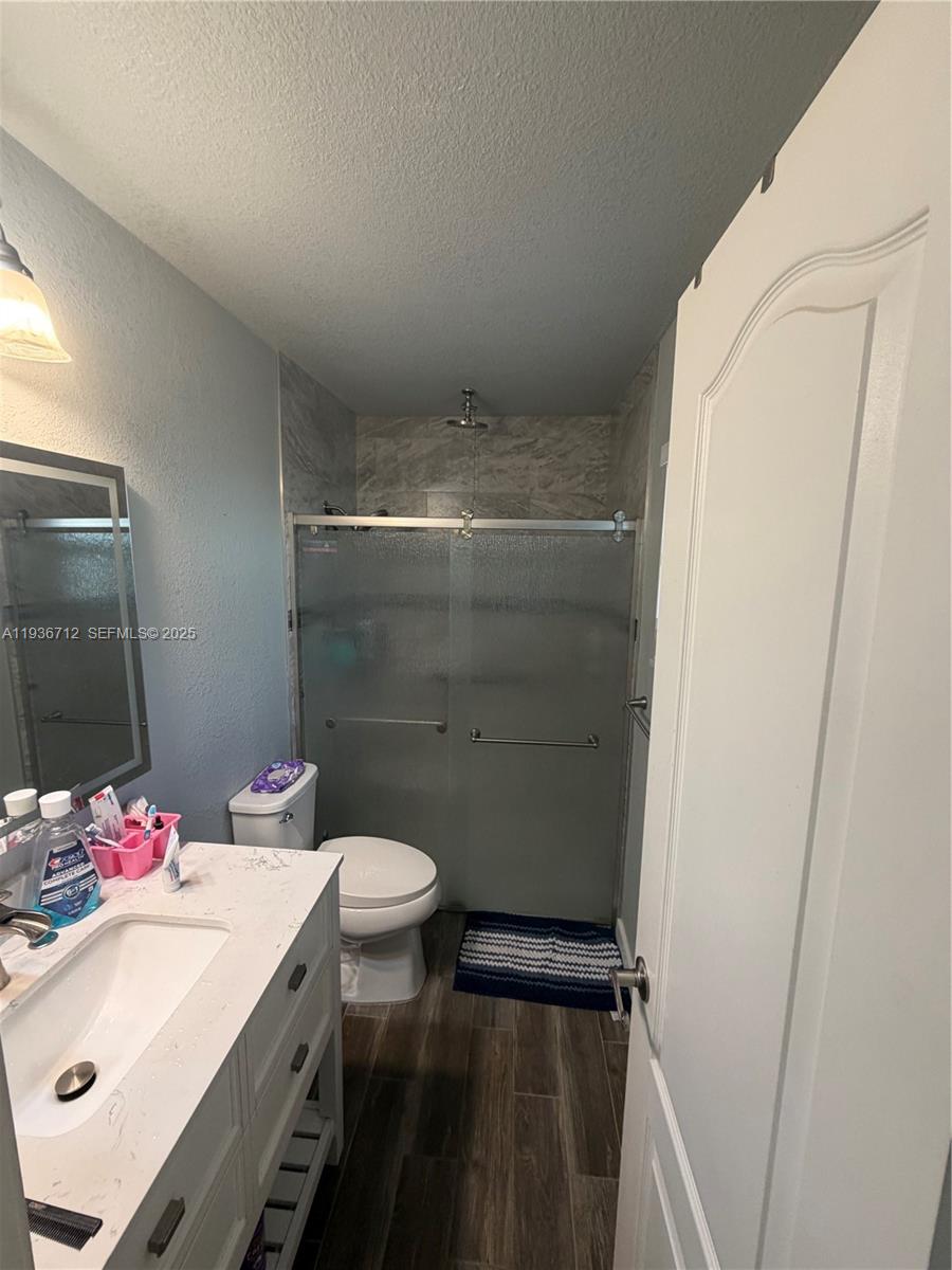 3112 Spinks Road Sebring, FL 33870 - Photo 10 of 17 Gallery Image 10