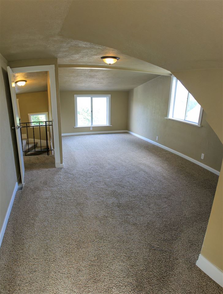 1702 North Holliston Road Spokane, WA 99201 - Photo 14 of 20 Gallery Image 14
