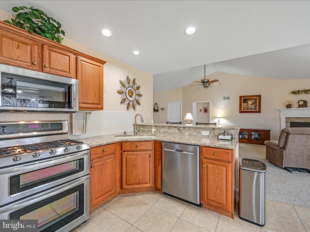 621 Hamaker Road Manheim, PA 17545 - Photo 13 of 30
